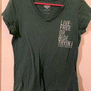 Dark green Harley Davison tshirt